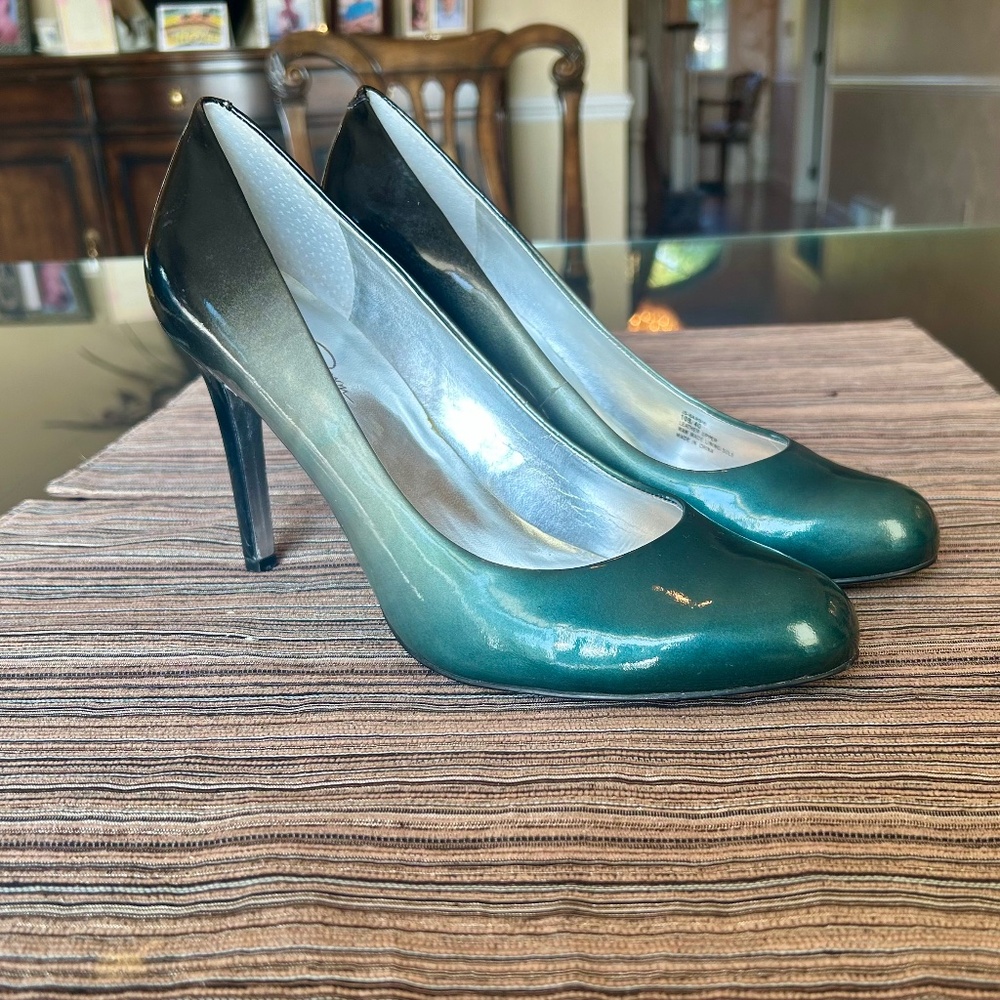 Jessica Simpson Green to Black Ombré Patent Leather Stilettos Size 10